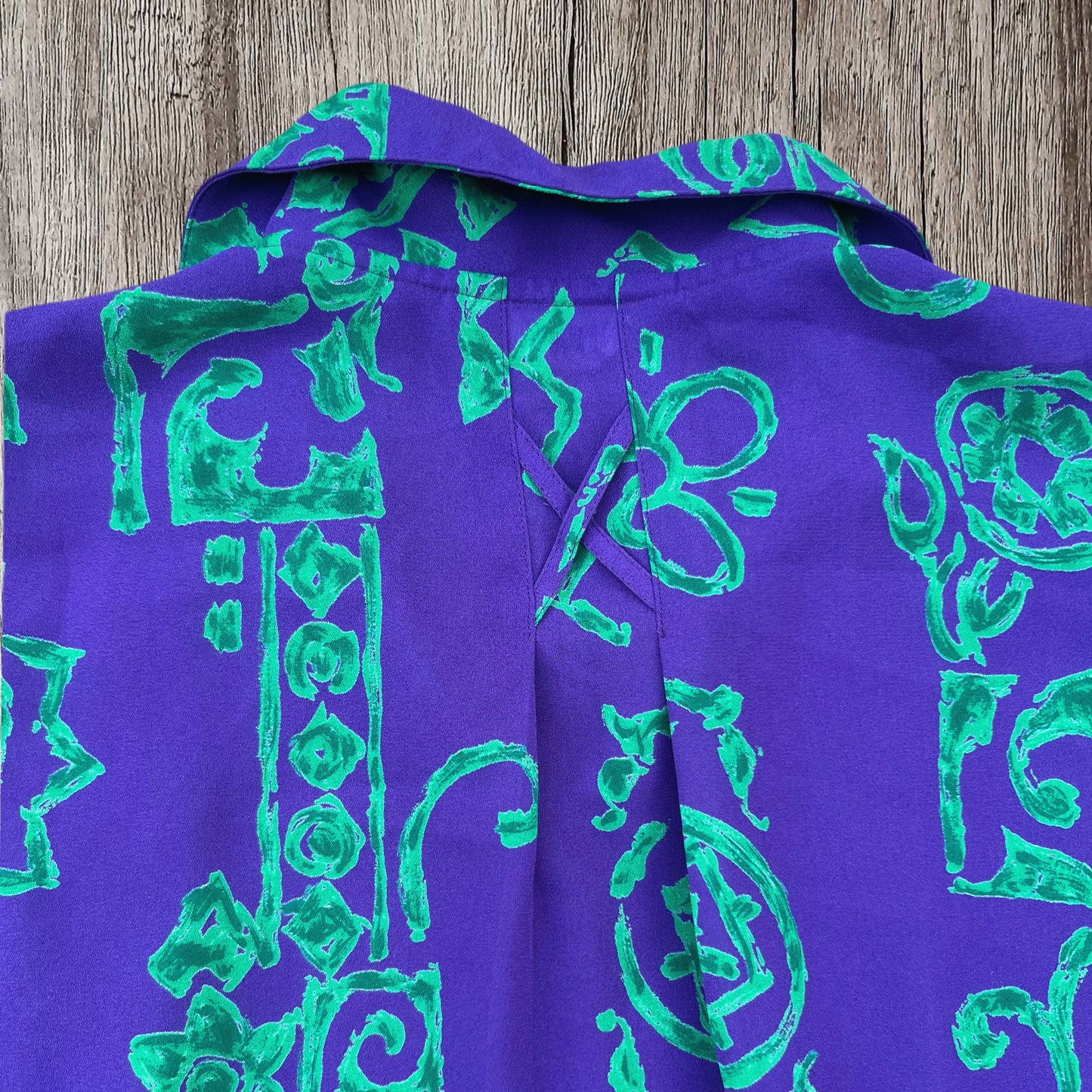 Romanche 90s Patterned Button up Top