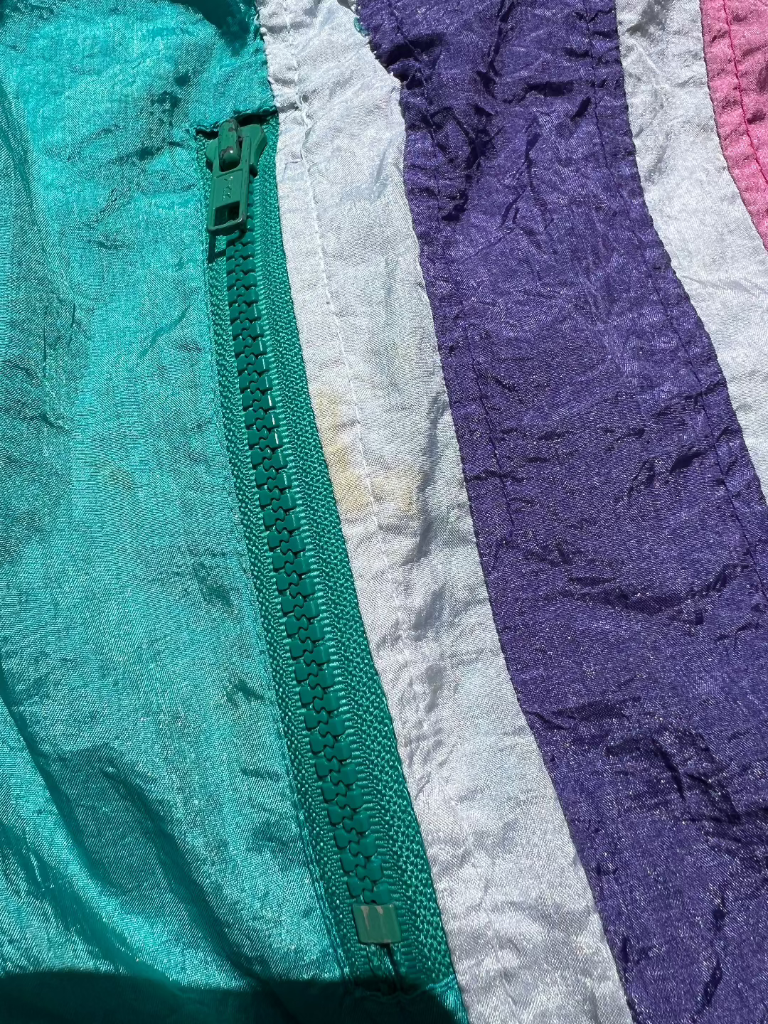 80/90's Windbreaker w/ Removable Sleeves