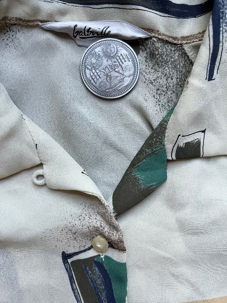 90s muted earth tone geometric button up