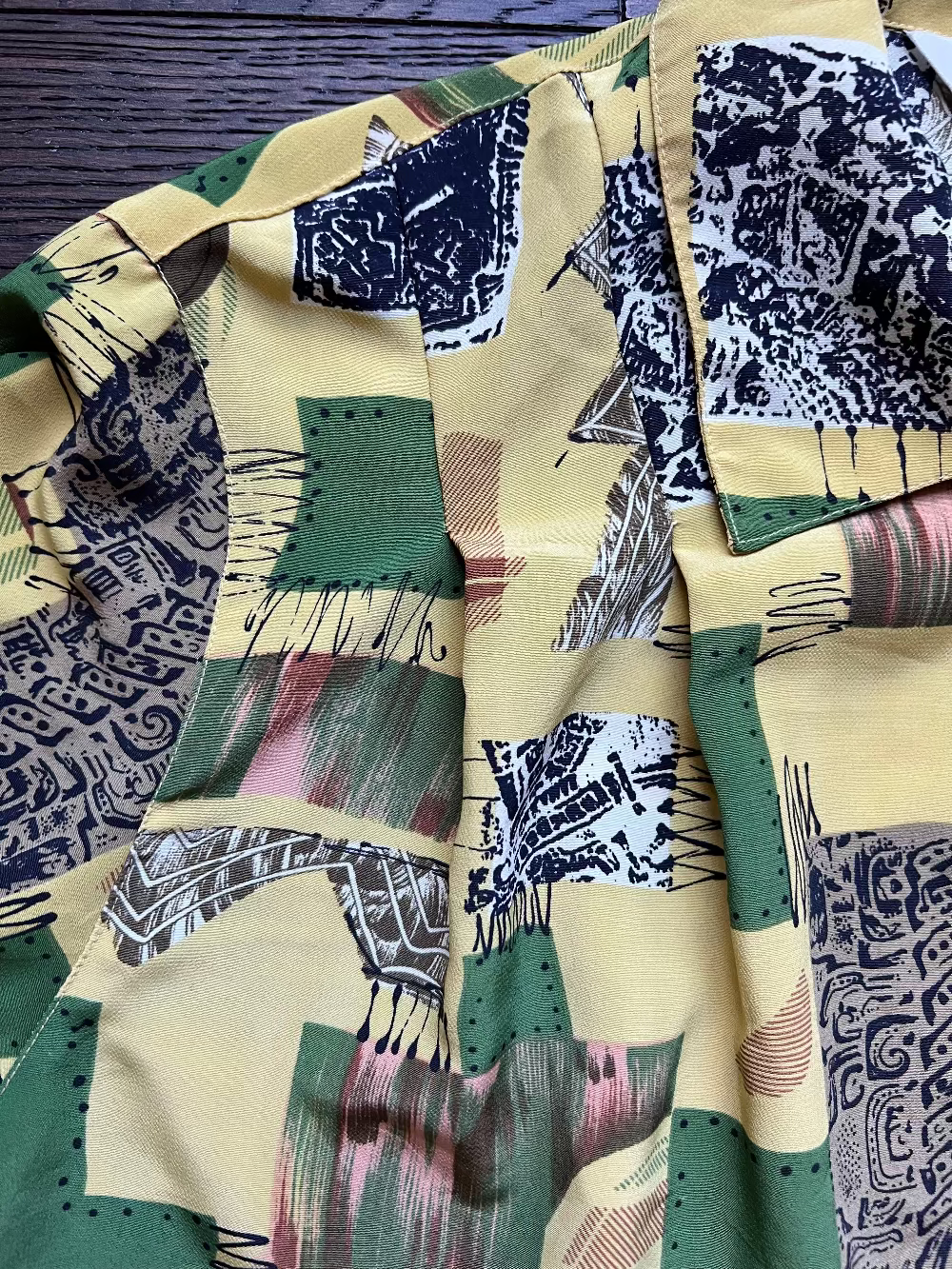 80s/90s New Fashion Earth Tone AOP Button Up