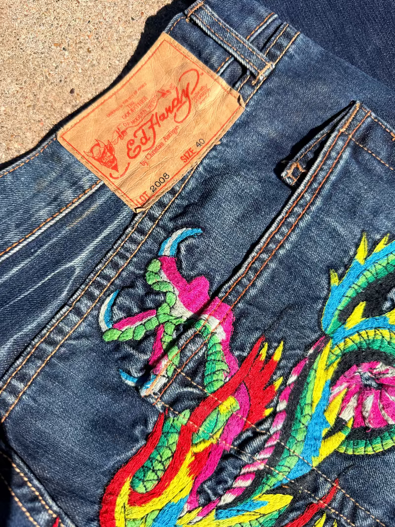 Ed Hardy “Dragon Back” Embroidered Jeans Y2K 40x34